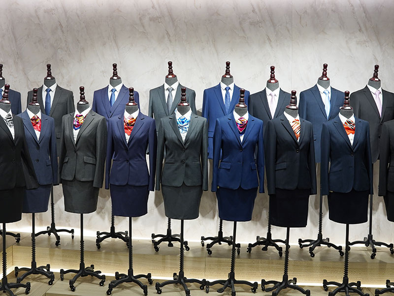 Industry Trends: Klein Blue Returns for Spring/Summer 2026, Minimalism Takes Another Step Forward